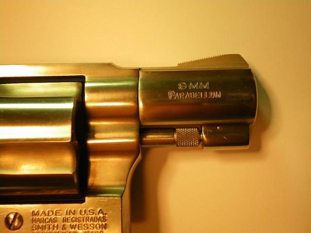 Smith-940-Jframe-9mm.jpg