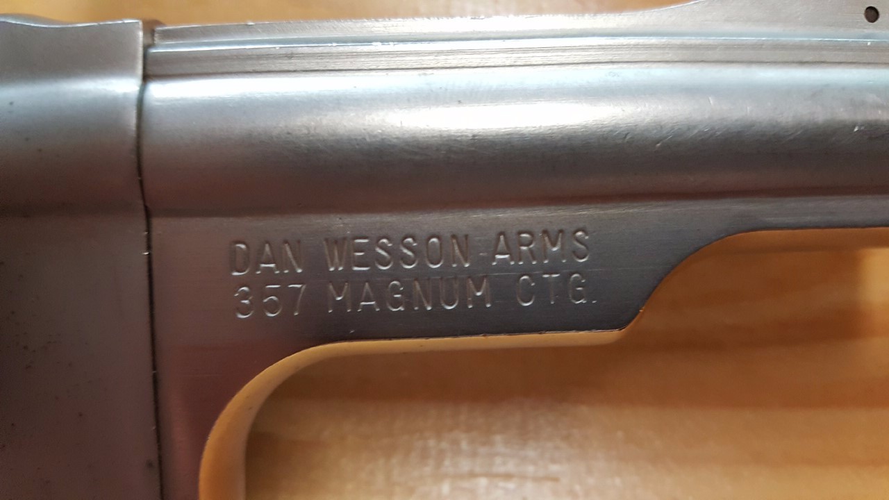 Wesson-357-02.jpg