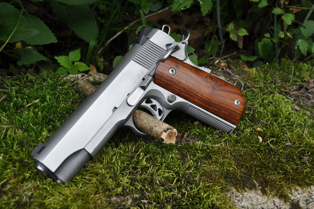 DanWesson_45s-1.JPG